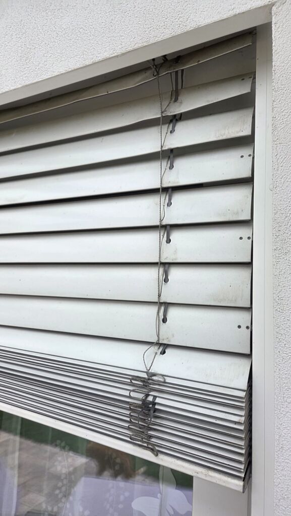 Sonnenschutz, Fensterläden oder Beschattung aus einem Projekt der Tischlerei Schiffner